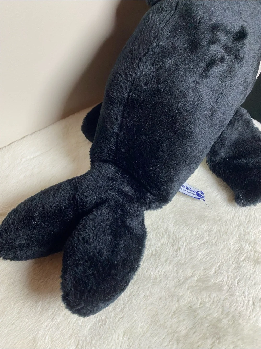 Sea World 1989 Plush Killer Whale Stuffed Animal - Black & White 20in